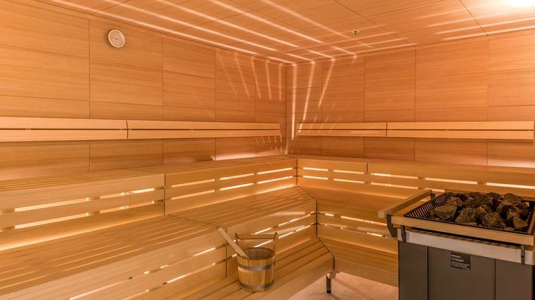 <b>DoubleTree by Hilton Yerevan City Centre Spa</b>. Images powered by <a href="https://iceportal.shijigroup.com/" title="IcePortal" target="_blank">IcePortal</a>.