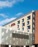 Hampton Inn & Stes Grand Rapids Downtown