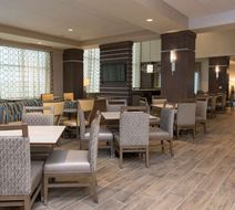 Hampton Inn & Stes Grand Rapids Downtown Lobby