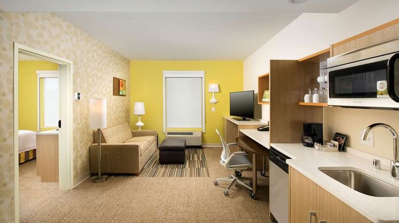 <b>Home2 Suites by Hilton Hattiesburg Room</b>. Images powered by <a href="https://iceportal.shijigroup.com/" title="IcePortal" target="_blank">IcePortal</a>.