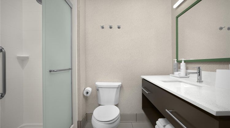 Home2 Suites by Hilton Hattiesburg Room