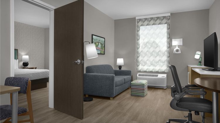 Home2 Suites by Hilton Hattiesburg Room