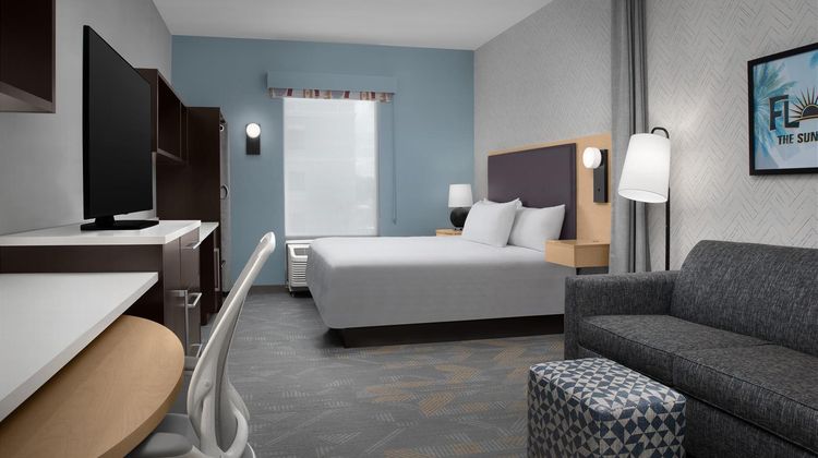 Home2 Suites by Hilton Lake City Room