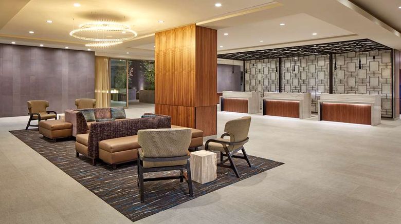 <b>Homewood Suites Hilton Downtown/Bayside Lobby</b>. Images powered by <a href="https://iceportal.shijigroup.com/" title="IcePortal" target="_blank">IcePortal</a>.