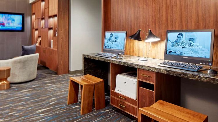 Homewood Suites Hilton Downtown/Bayside Lobby