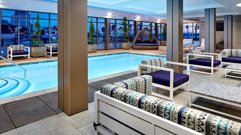<b>Homewood Suites Hilton Downtown/Bayside Pool</b>. Images powered by <a href="https://iceportal.shijigroup.com/" title="IcePortal" target="_blank">IcePortal</a>.