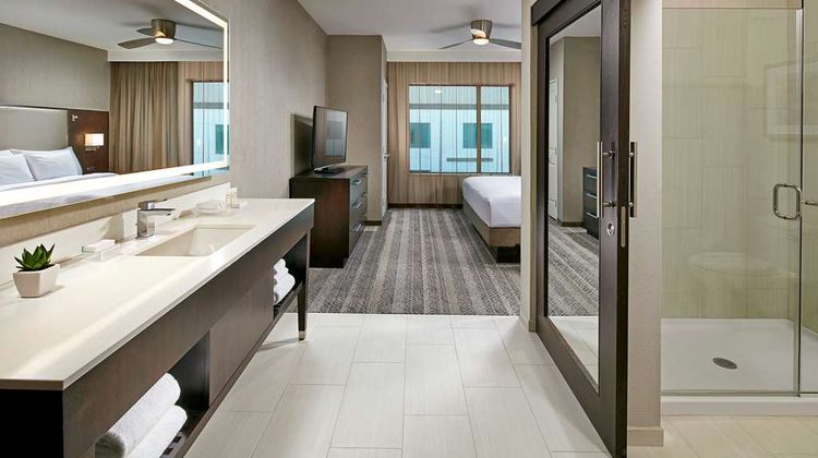 Homewood Suites Hilton Downtown/Bayside Room