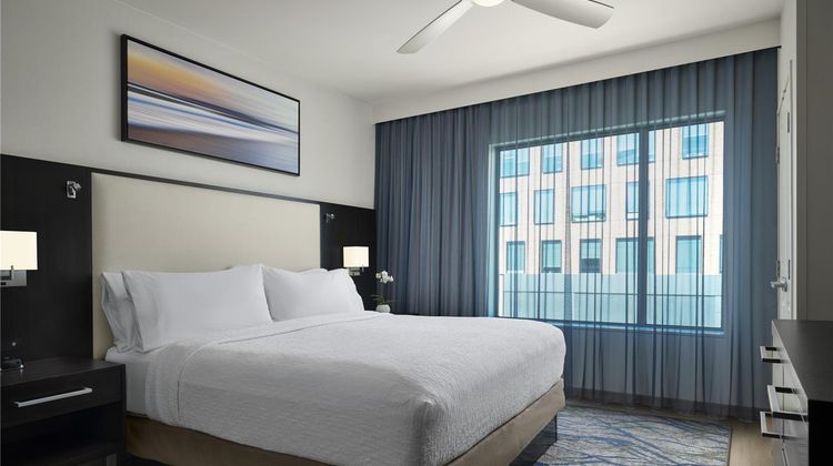 Homewood Suites Hilton Downtown/Bayside Room