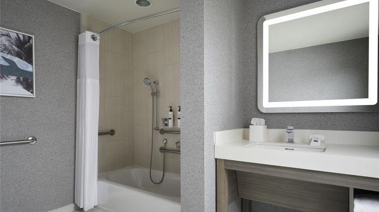 Homewood Suites Hilton Downtown/Bayside Room
