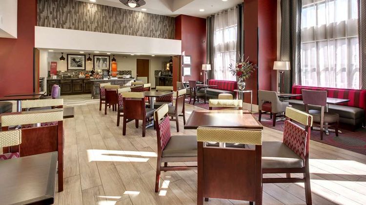 Hampton Inn & Suites Cordele Lobby