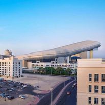 Hilton Garden Inn Dubai, Mall Avenue