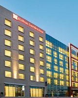 Hilton Garden Inn Dubai, Mall Avenue