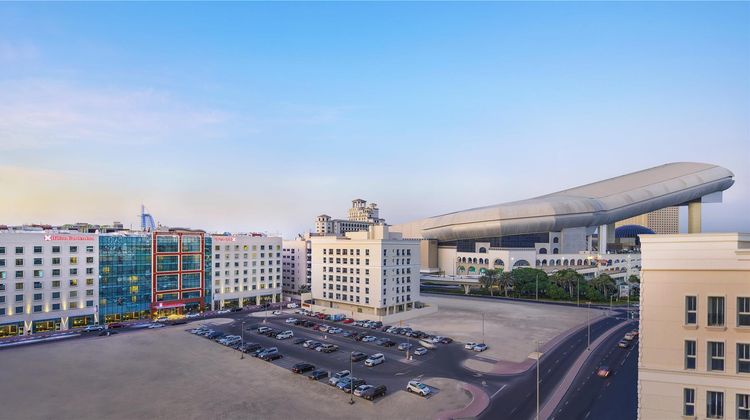 Hilton Garden Inn Dubai, Mall Avenue Exterior