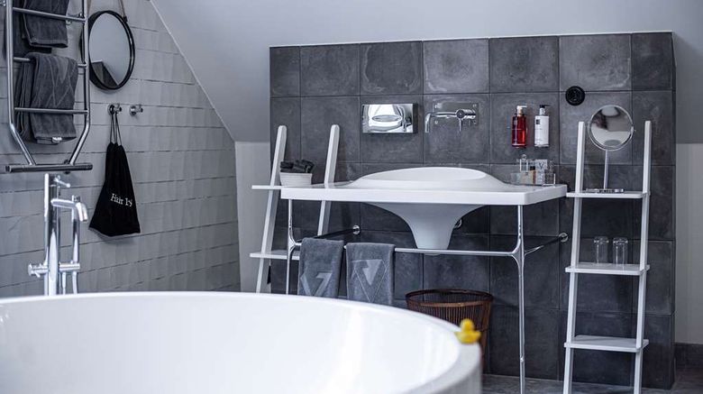 <b>V Hotel Helsingborg, BW Premier Suite</b>. Images powered by <a href="https://iceportal.shijigroup.com/" title="IcePortal" target="_blank">IcePortal</a>.