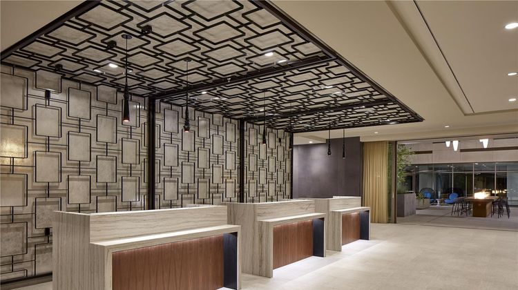 Hilton Garden Inn Downtown/Bayside Lobby