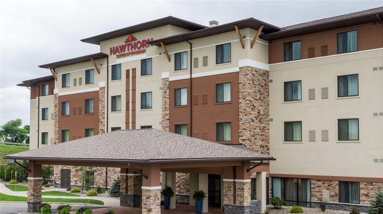 <b>Hawthorn Suites by Wyndham Triadelphia Exterior</b>. Images powered by <a href="https://iceportal.shijigroup.com/" title="IcePortal" target="_blank">IcePortal</a>.