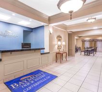 Baymont Inn & Suites Cartersville Lobby