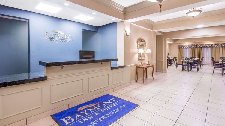 Baymont Inn & Suites Cartersville Lobby