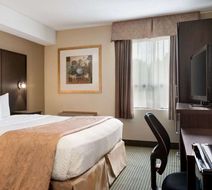 Days Inn & Conference Centre Renfrew Room