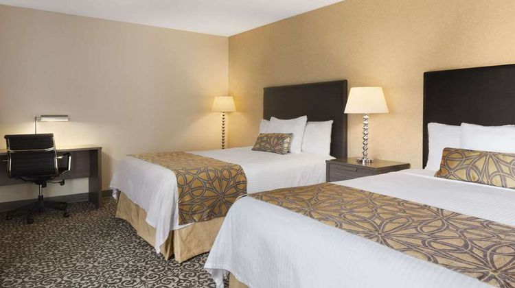 Travelodge Hotel Niagara Falls Fallsview Room