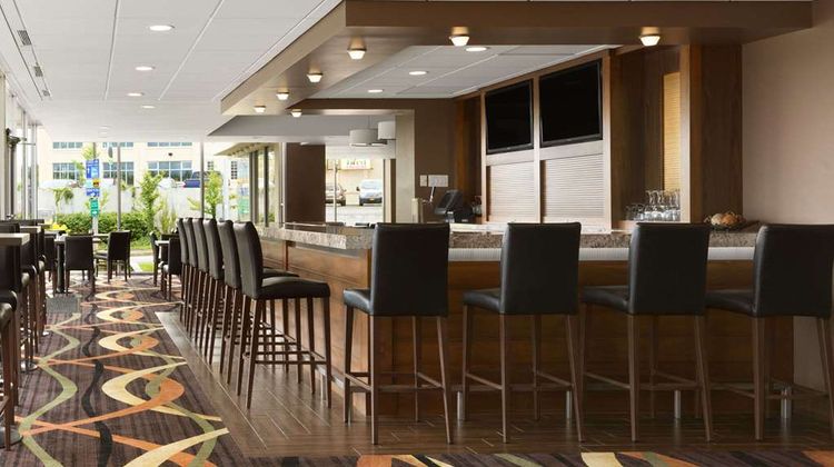 Travelodge Hotel Niagara Falls Fallsview Lobby