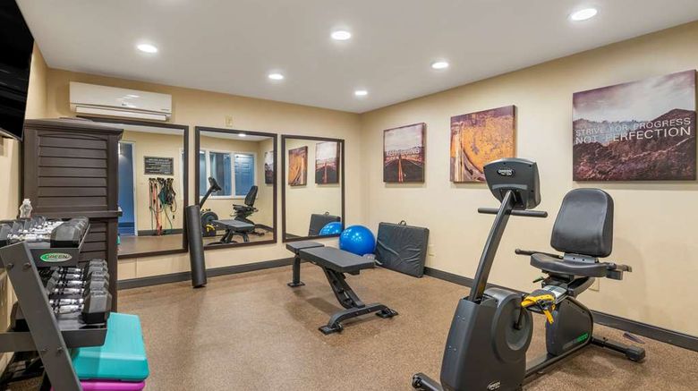 <b>Best Western Hilliard Inn & Suites Health</b>. Images powered by <a href="https://iceportal.shijigroup.com/" title="IcePortal" target="_blank">IcePortal</a>.
