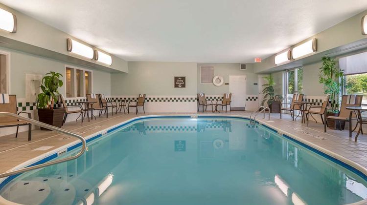 Best Western Hilliard Inn & Suites Pool