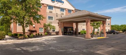 Best Western Hilliard Inn & Suites Exterior
