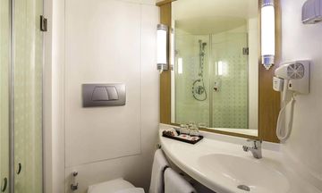 Ibis Manado City Center Blvd Hotel