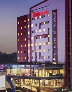 Ibis Manado City Center Blvd Hotel