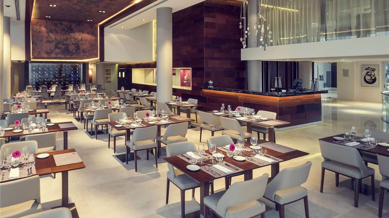 <b>Mercure Santa Rosa La Pampa Restaurant</b>. Images powered by <a href="https://iceportal.shijigroup.com/" title="IcePortal" target="_blank">IcePortal</a>.