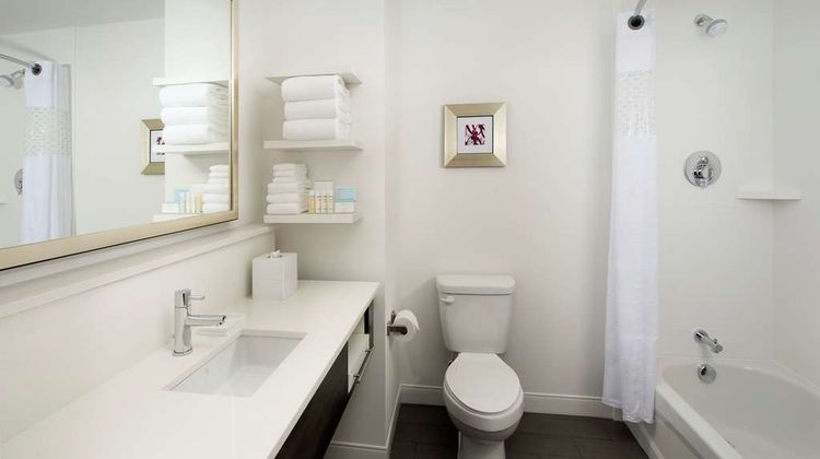 Hampton Inn Louisville East/Hurstbourne Room