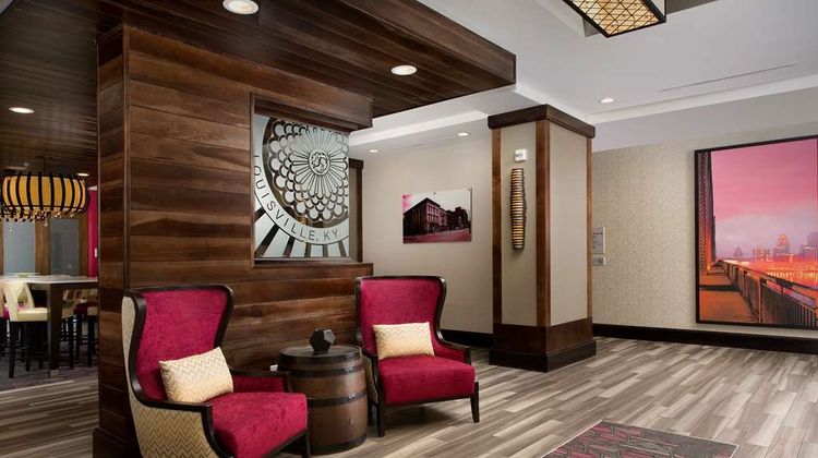 Hampton Inn Louisville East/Hurstbourne Lobby