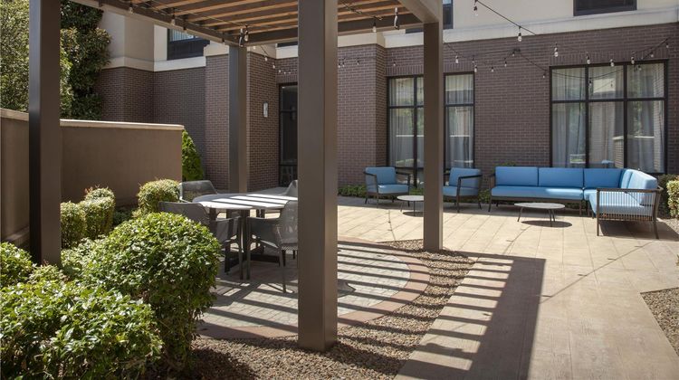 Hampton Inn Louisville East/Hurstbourne Exterior