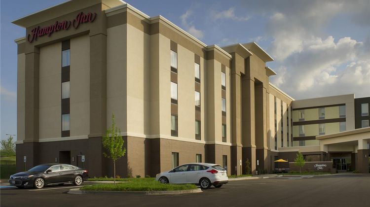 Hampton Inn Louisville East/Hurstbourne Exterior