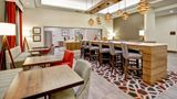 Hampton Inn & Suites Medicine Hat Restaurant