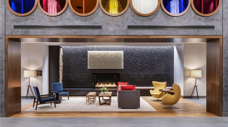 Hyatt Regency Bloomington Lobby