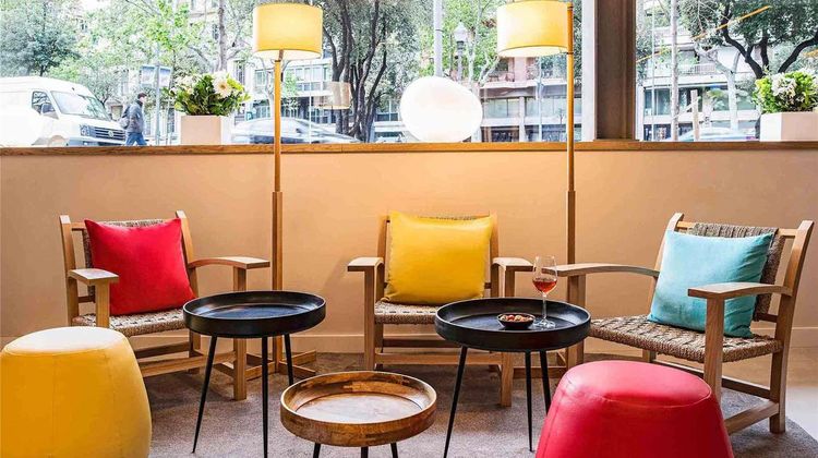 Ibis Styles Barcelona Centro Exterior