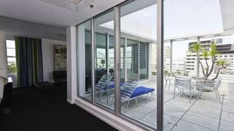 <b>Albion Hotel South Beach Room</b>. Images powered by <a href="https://iceportal.shijigroup.com/" title="IcePortal" target="_blank">IcePortal</a>.