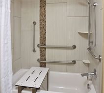Homewood Suites by Hilton Davenport Room