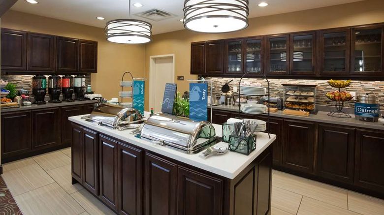 <b>Homewood Suites by Hilton Davenport Restaurant</b>. Images powered by <a href="https://iceportal.shijigroup.com/" title="IcePortal" target="_blank">IcePortal</a>.