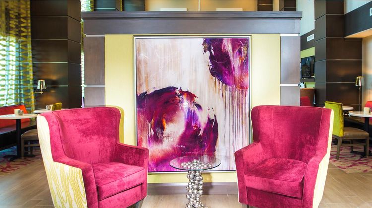 Hampton Inn & Suites La Porte Lobby