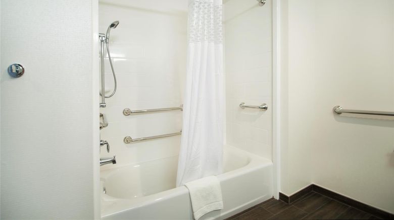 <b>Hampton Inn & Suites La Porte Room</b>. Images powered by <a href="https://iceportal.shijigroup.com/" title="IcePortal" target="_blank">IcePortal</a>.