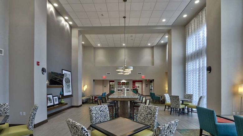 <b>Hampton Inn & Suites Las Cruces I-10 Restaurant</b>. Images powered by <a href="https://iceportal.shijigroup.com/" title="IcePortal" target="_blank">IcePortal</a>.