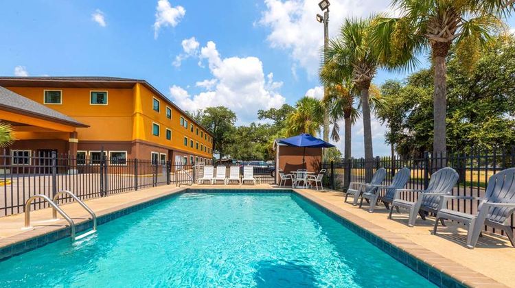 Days Inn Biloxi Beach Pool