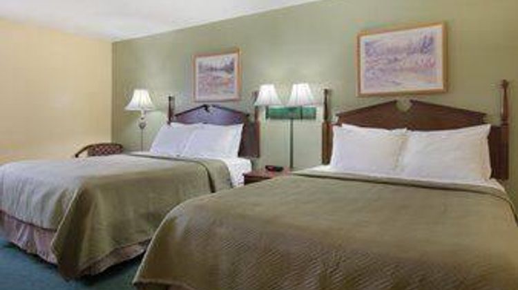 Days Inn Morton Room