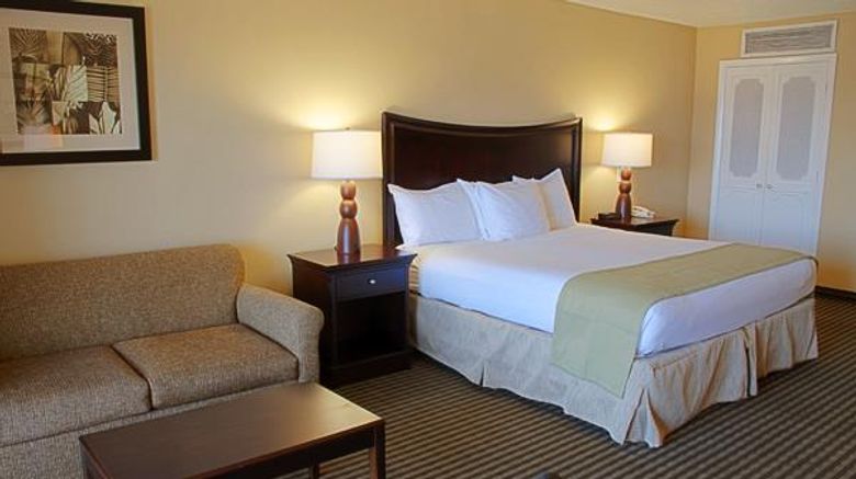 <b>Best Western Fort Myers Waterfront Room</b>. Images powered by <a href="https://iceportal.shijigroup.com/" title="IcePortal" target="_blank">IcePortal</a>.