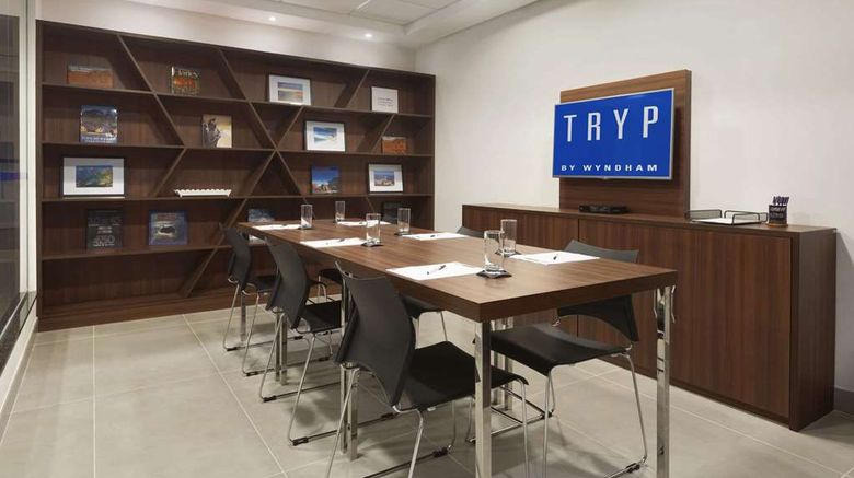 <b>Tryp by Wyndham Sao Paulo Guarulhos Arpt Meeting</b>. Images powered by <a href="https://iceportal.shijigroup.com/" title="IcePortal" target="_blank">IcePortal</a>.