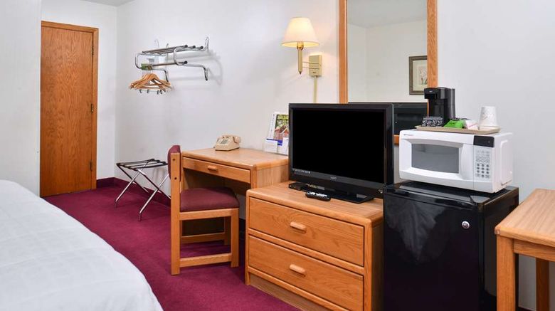 <b>Sauk River Inn & Suites-Travelodge Hotel Room</b>. Images powered by <a href="https://iceportal.shijigroup.com/" title="IcePortal" target="_blank">IcePortal</a>.