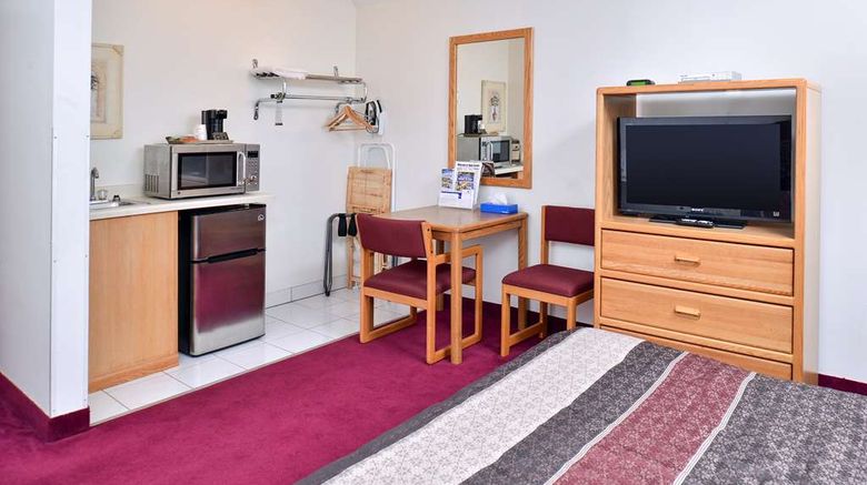 <b>Sauk River Inn & Suites-Travelodge Hotel Suite</b>. Images powered by <a href="https://iceportal.shijigroup.com/" title="IcePortal" target="_blank">IcePortal</a>.